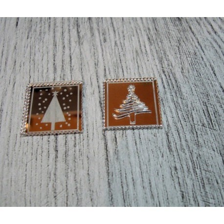 Lot Sapin de timbres 1048 de Noël une découpe en bois pour vos cartes